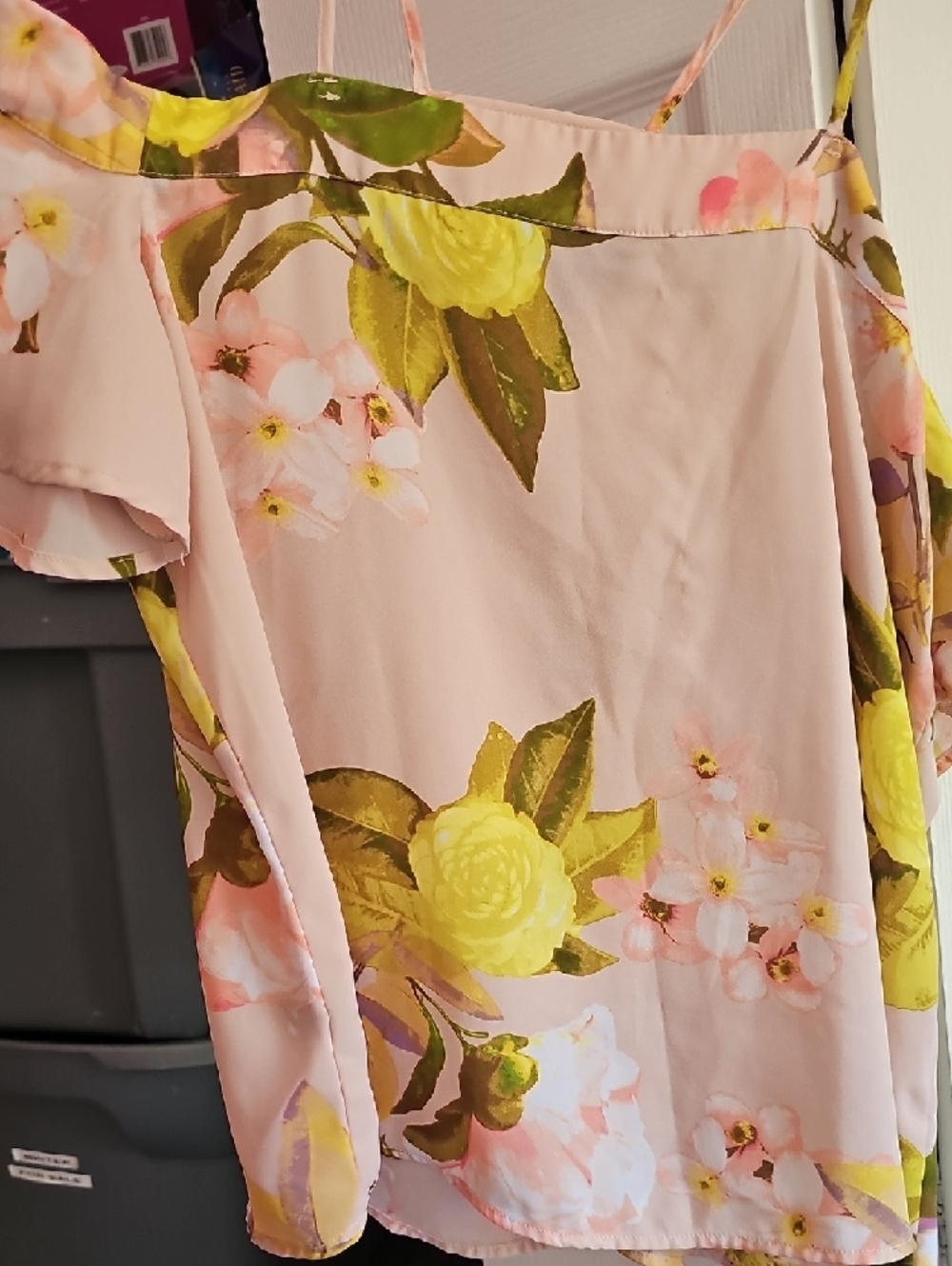 BOLD elements Pink Floral Cold-Shoulder Camisole - Picture 5 of 9